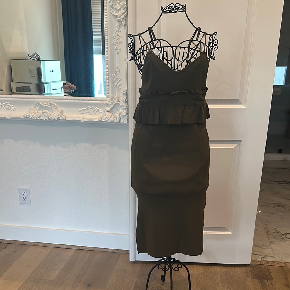 Elegant Olive Midi Dress